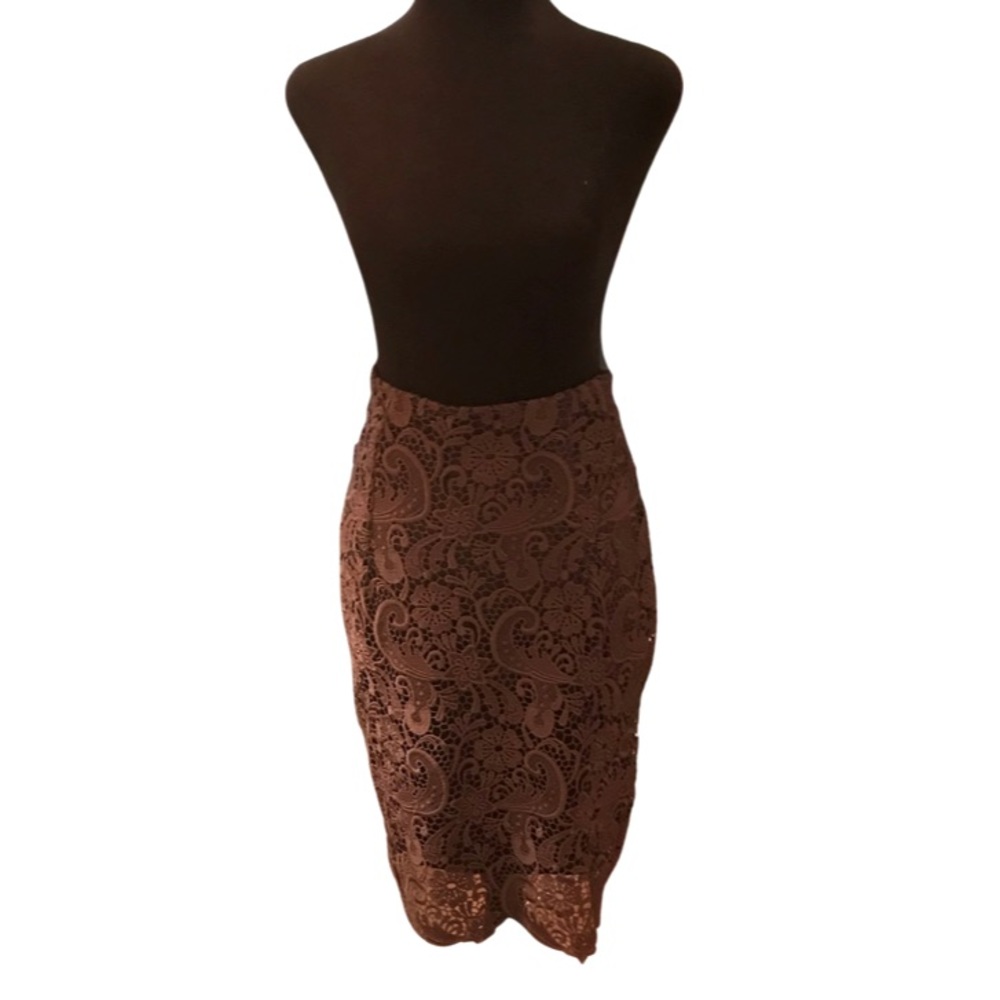 Knee length lace pencil skirt